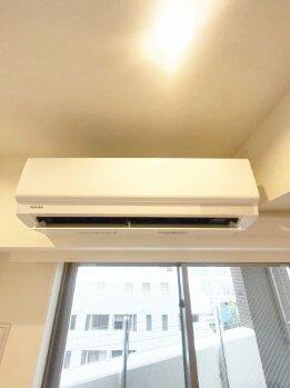 その他設備　新本のエアコンです