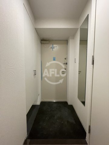 玄関　セレニテ福島プリエ　玄関