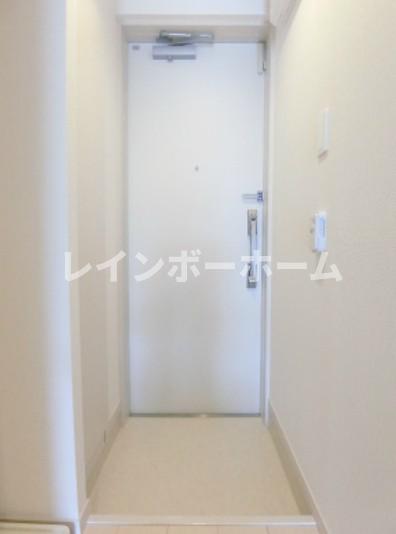 リブリ・メルシャン みずほ台の玄関写真