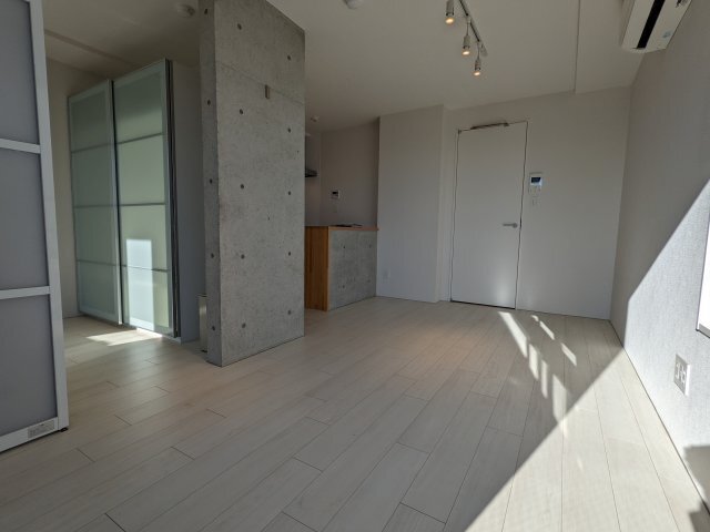アレーロ高円寺の居間写真