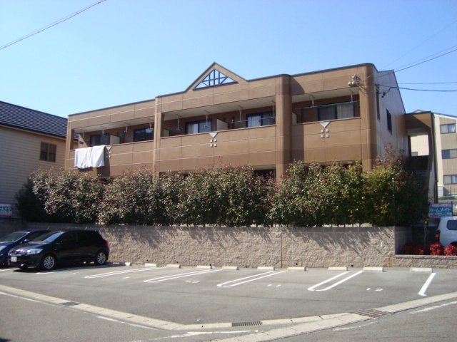 建物外観　外観写真（昼）