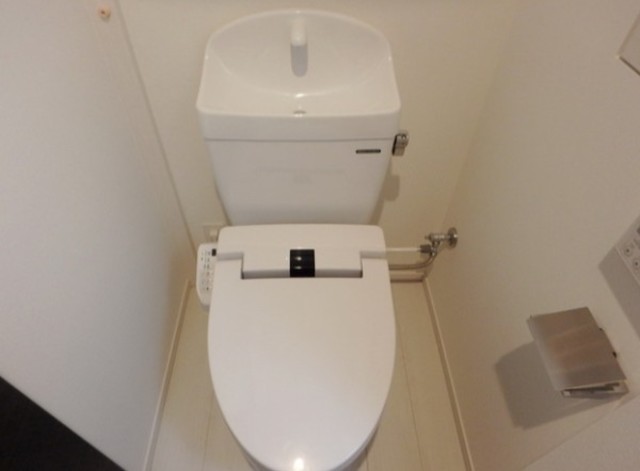 AZEST田無のトイレ写真