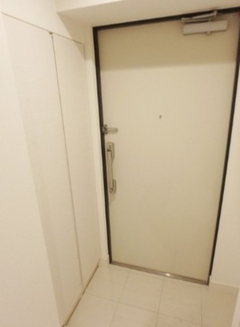 AZEST田無の玄関写真
