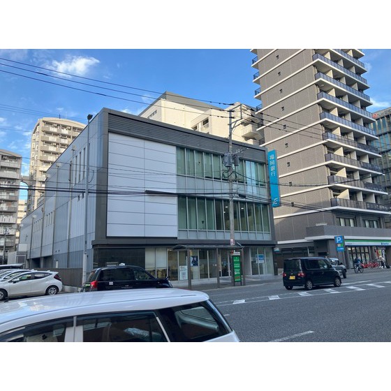 銀行　福岡銀行比恵支店（銀行）まで118m