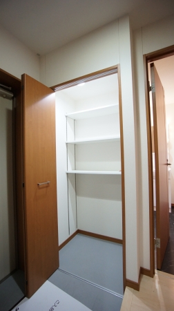 玄関　玄関収納