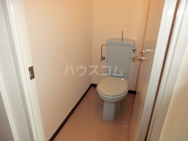 【ムカイマンションＢのトイレ】