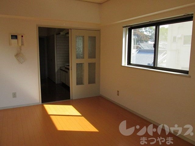 その他部屋・スペース　窓無