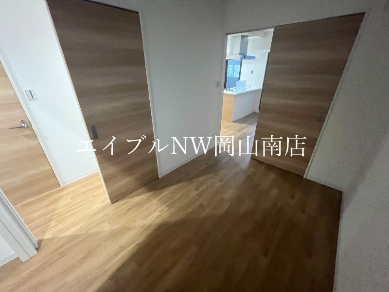 【岡山市北区富田町のマンションのその他部屋・スペース】