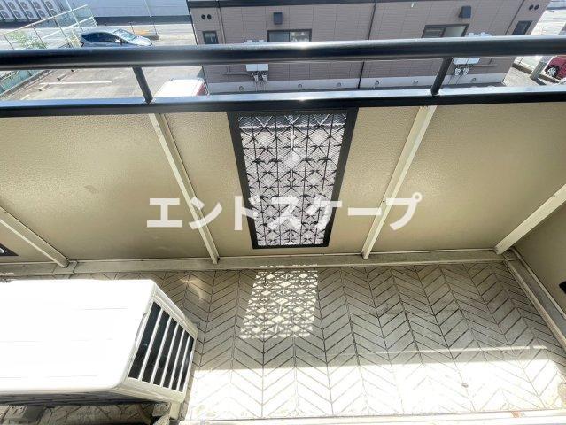 【高崎市浜尻町のアパートのバルコニー】