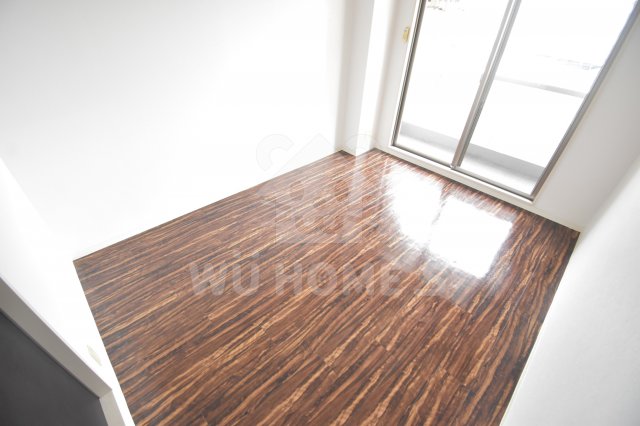 その他部屋・スペース　ゆったり過ごせる居間です