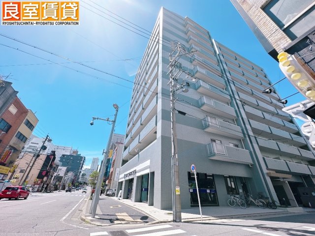 名古屋市中区金山のマンションの建物外観