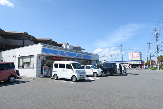 コンビニ　ローソン　めじろ台グリーンヒル通店（コンビニ）まで270m