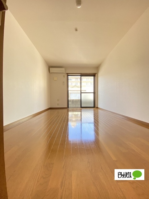 居室・リビング　１０２　イメージ