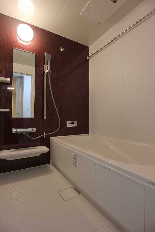 バス・シャワールーム　※同物件別部屋参考画像