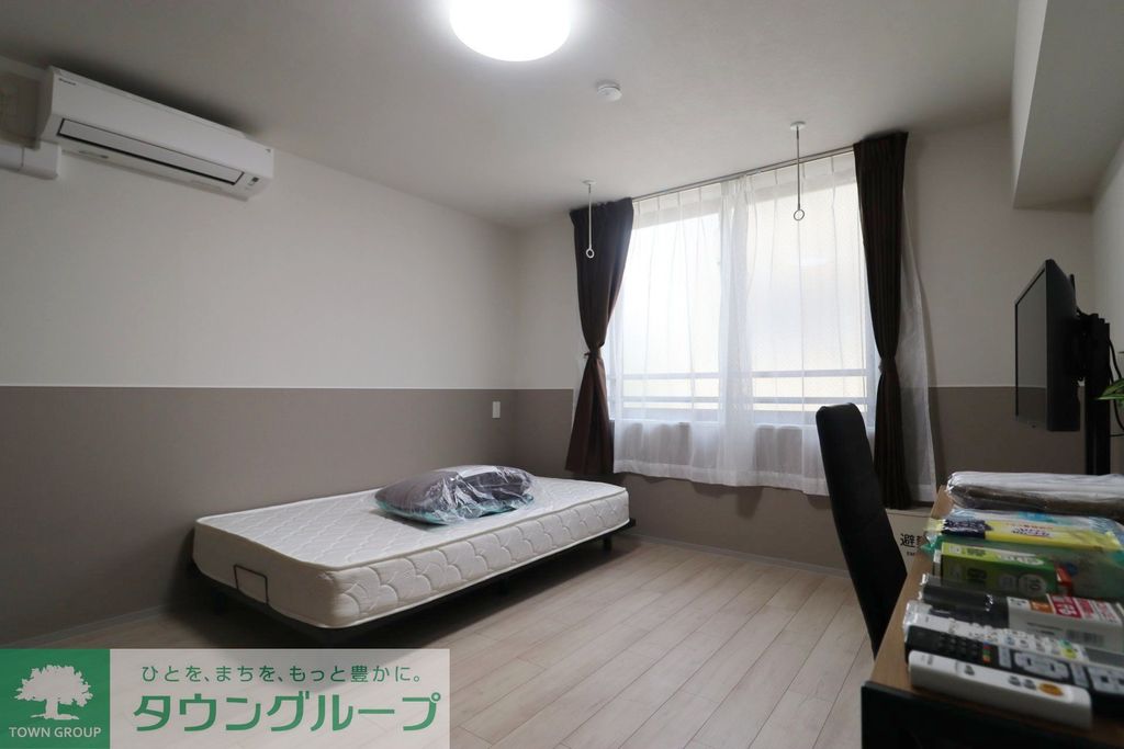 居室・リビング　駐車場