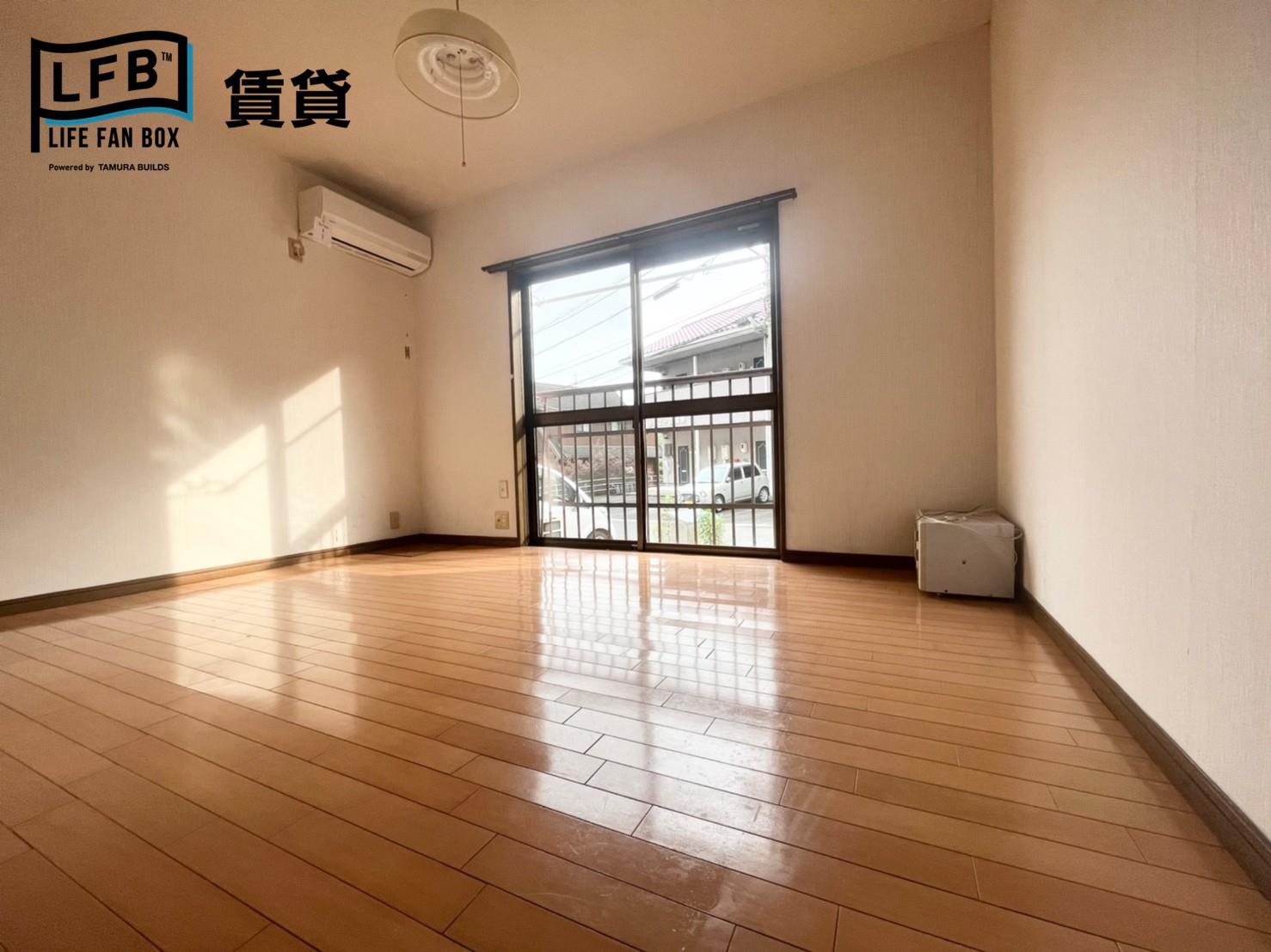 居室・リビング　反転間取りのお写真です。