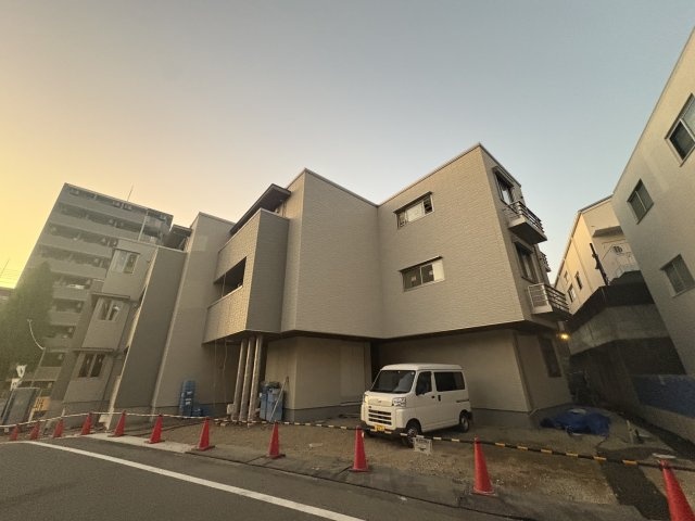 駐車場　建設中