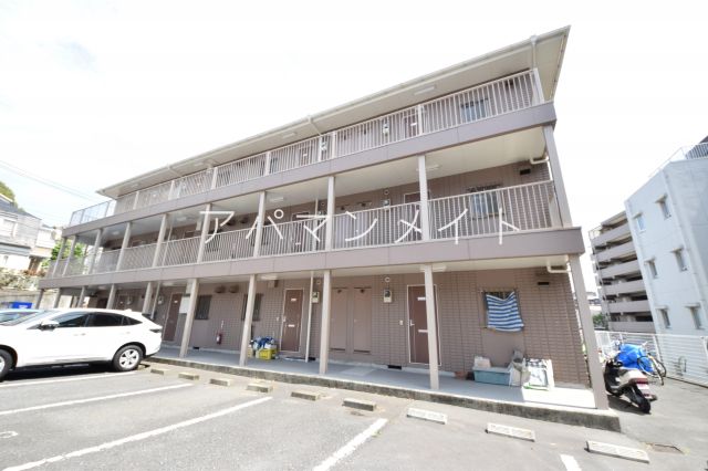 建物外観　落ち着いた雰囲気の外観です