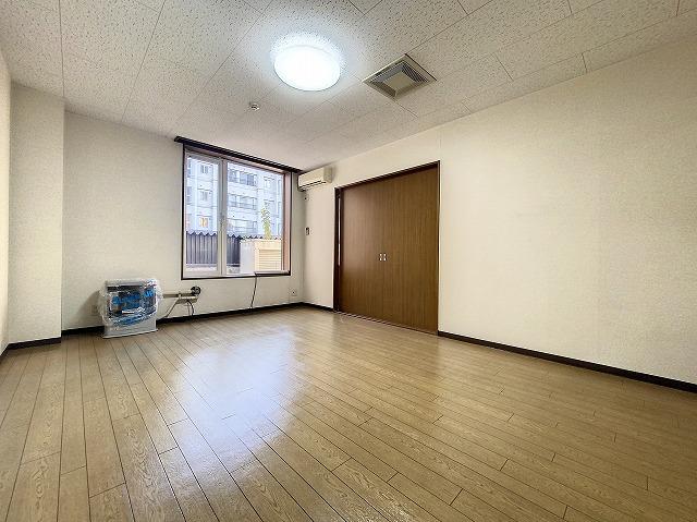 居室・リビング　リビング１