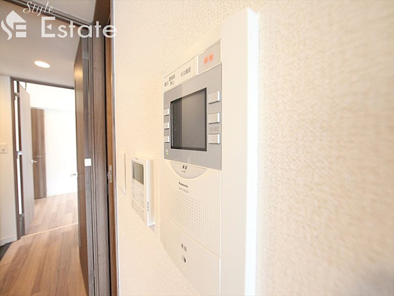 セキュリティ　モニター付きインターホン