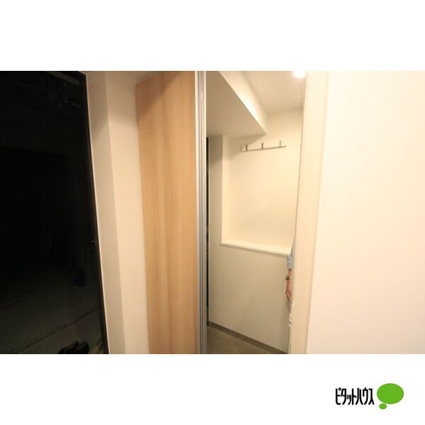 玄関　写真はイメージです。