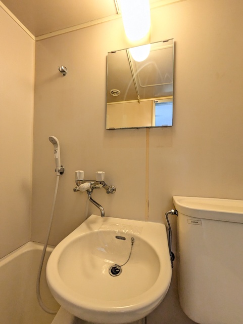 洗面設備　浴室に洗面台あり☆彡