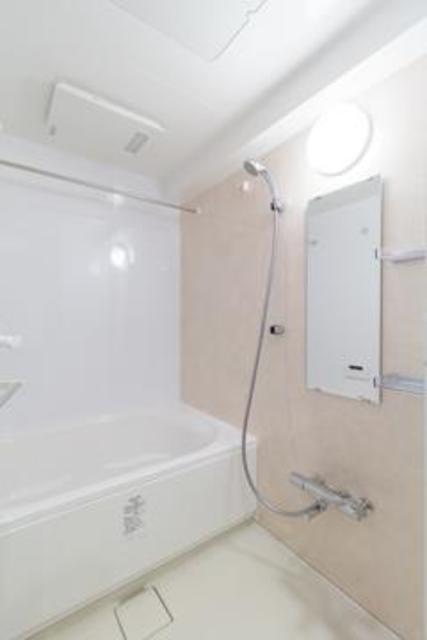 バス・シャワールーム　※写真は同タイプ住戸です。