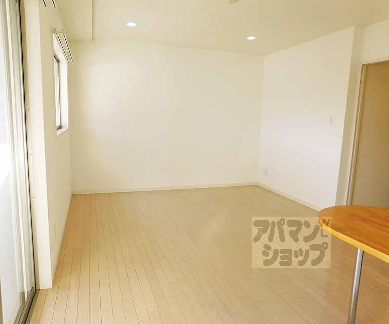 居室・リビング　明るいお部屋です。