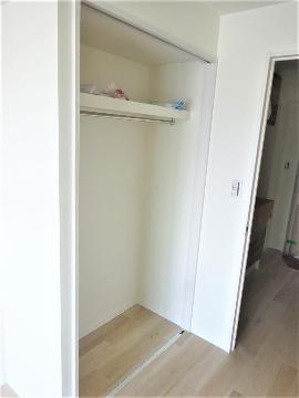 AILE南茨木　収納　ＣＬ（開）