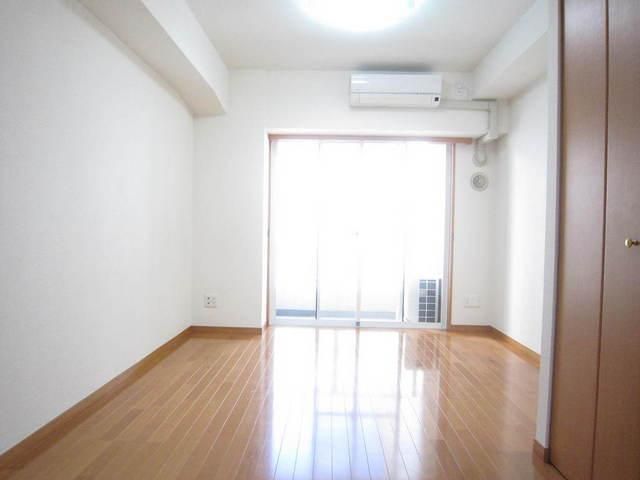 居室・リビング　☆洋室6.3帖