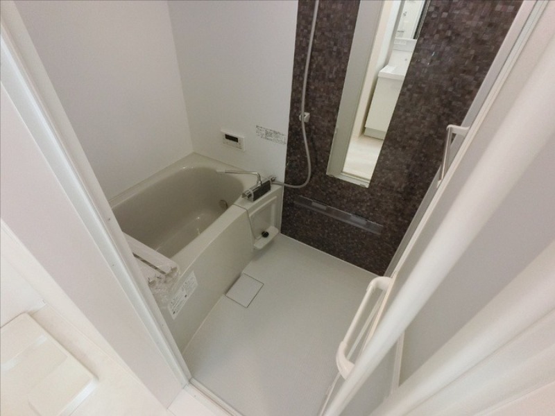 バス・シャワールーム　図面と現状に相違がある場合には現状を優先