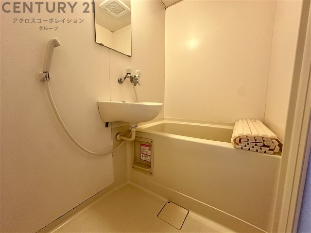 バス・シャワールーム　落ち着く空間のバスルーム♪