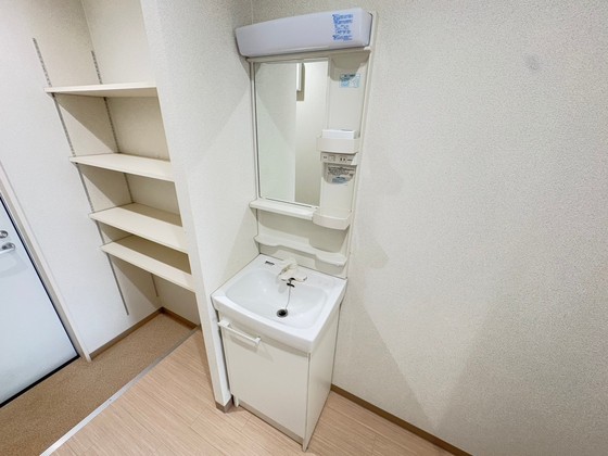 洗面設備　※別部屋の写真です