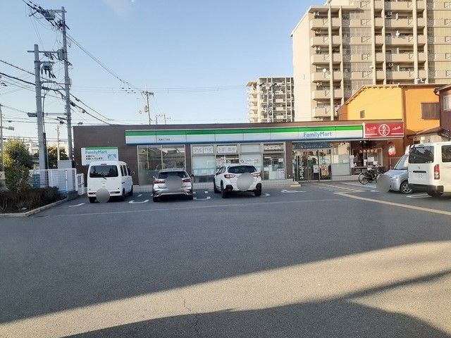 コンビニ　ファミリーマート喜連七丁目店（コンビニ）まで436m