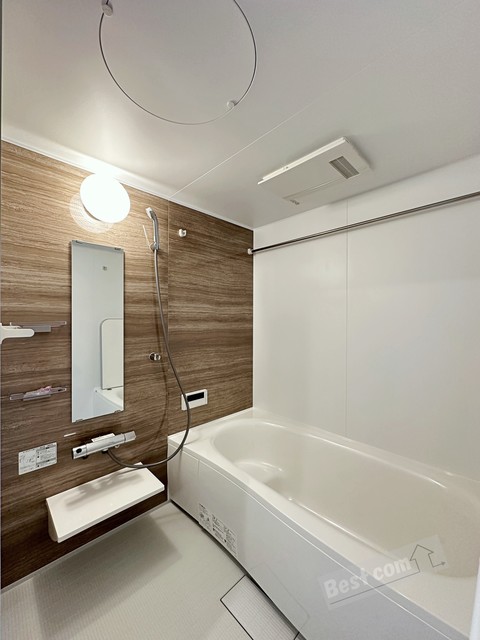 バス・シャワールーム　追い焚き付で寒い日も温まります♪