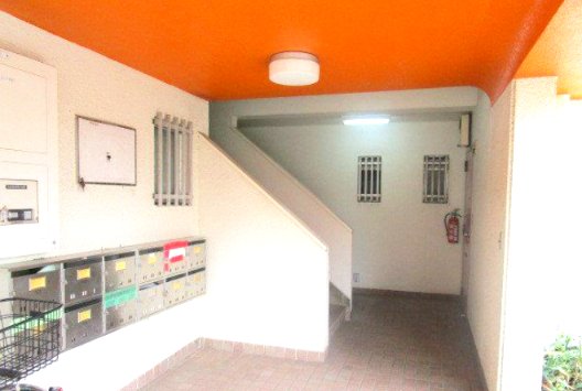 エントランス　建物入り口です