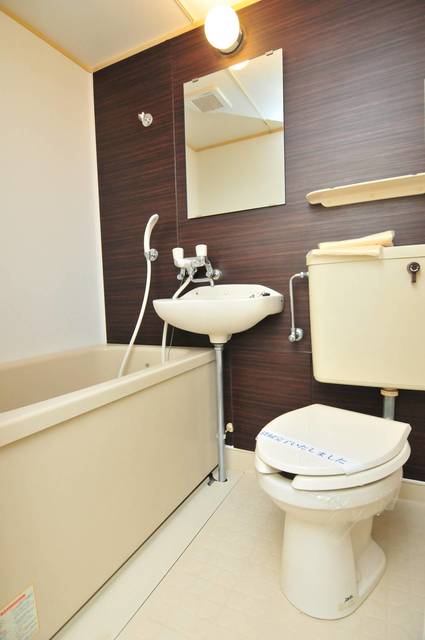 バス・シャワールーム