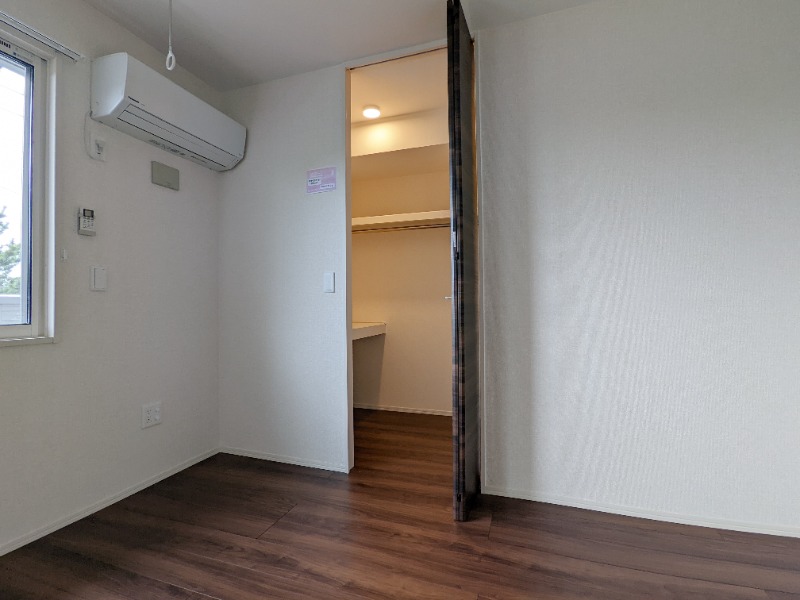 収納　図面と現状に相違がある場合には現状を優先