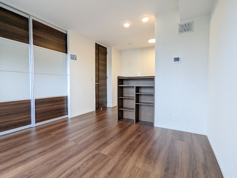 居室・リビング　図面と現状に相違がある場合には現状を優先