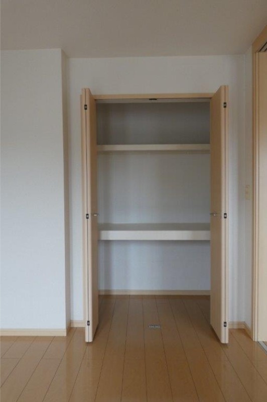 収納　図面と現状に相違がある場合には現状を優先