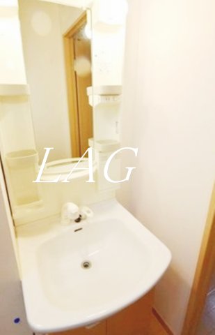 洗面設備　洗面台です。