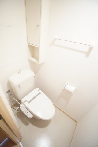 トイレ　※同物件・同タイプの写真です。