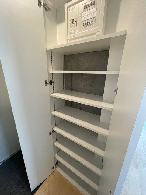 収納　★シューズボックス★