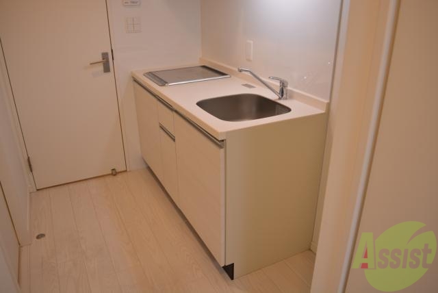 キッチン　システムキッチンＩＨ２口になりお料理好きにはたまりません