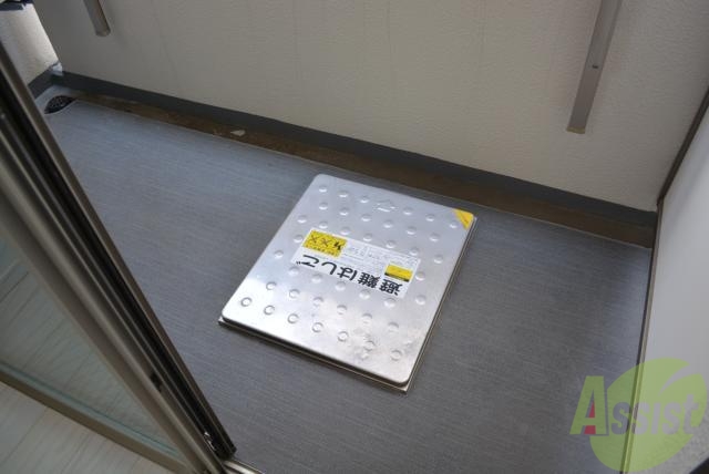 バルコニー　洗濯物もしっかり干せますね。