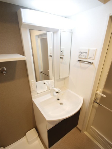 洗面設備　独立洗面化粧台