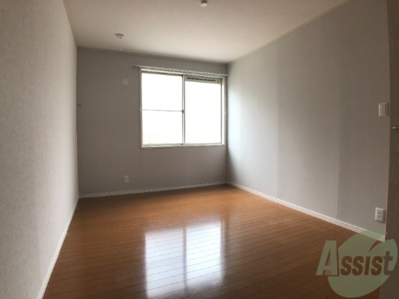 その他部屋・スペース　６帖の洋室です。こちらを寝室としてお使い下さい