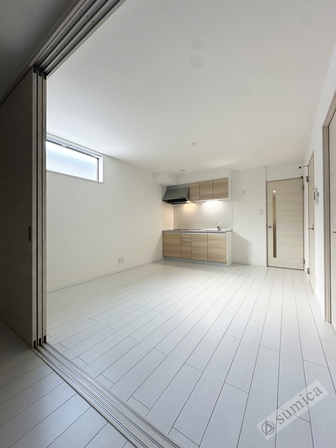 居室・リビング　ネットは無料で利用可能です♪