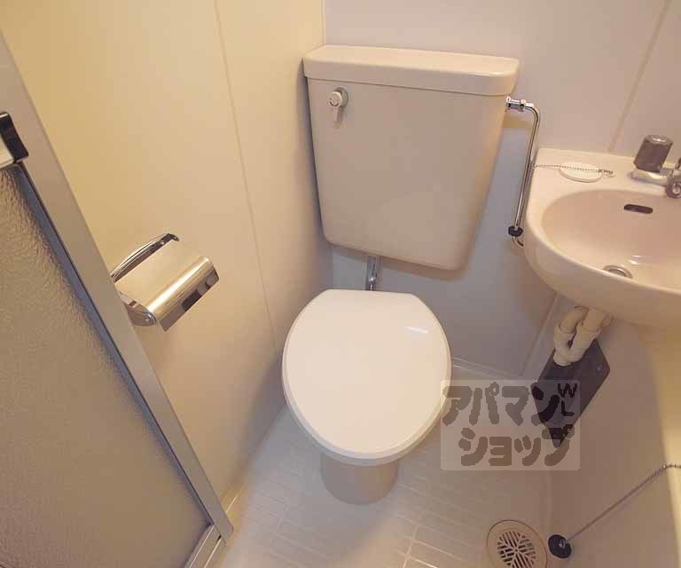 トイレ　お手洗い。