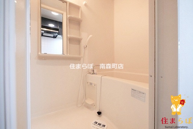 バス・シャワールーム　「見た目じゃなく、心に“しっくりくる”を大切に。」